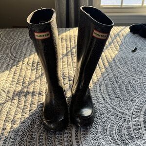 Hunter Glossy Black Rain Boots